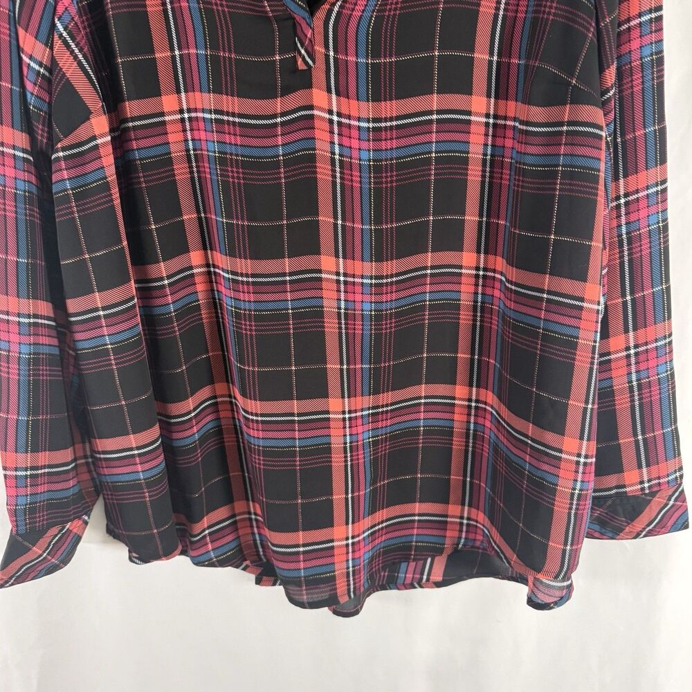 Torrid Blouse Women's 2 2X Red Black Plaid Vneck Long Sleeve Semi Sheer - Picture 3 of 10